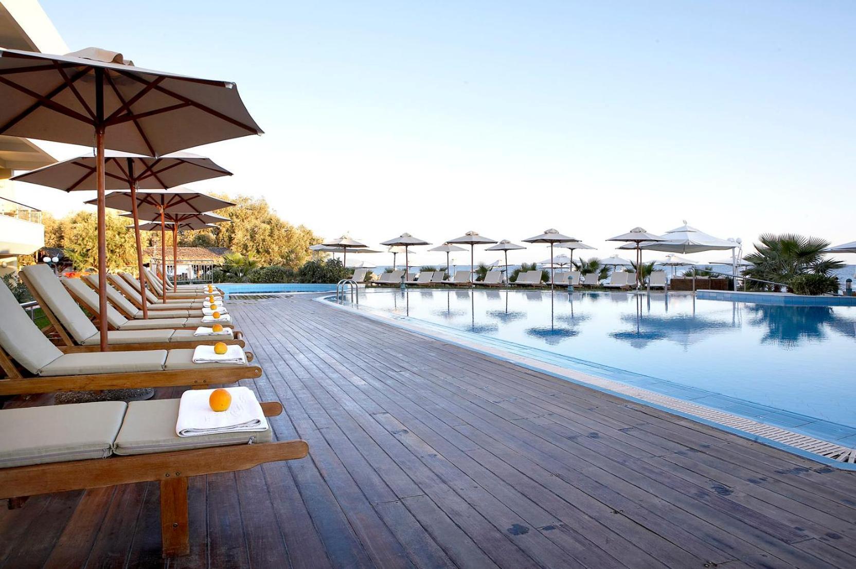 Thalassa Beach Resort & Spa (Adults Only) Agia Marina  Ngoại thất bức ảnh
